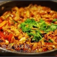 尚品黃記煌三汁燜鍋加盟操作簡單易學