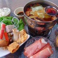加盟旋轉(zhuǎn)小火鍋店-拒絕一輩子窮打工