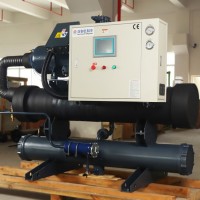 供應廠工業冷水機組 50HP水冷螺桿式工業冷凍機組