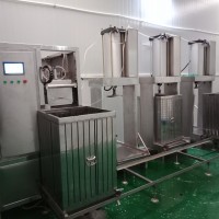 做豆腐干的機(jī)器 達(dá)州全自動(dòng)豆腐干成型機(jī) 配套煙熏爐機(jī)