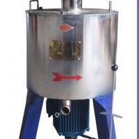 小型煉油機(jī)生產(chǎn)廠家，小型煉油機(jī)價(jià)格，小型榨油精煉設(shè)備