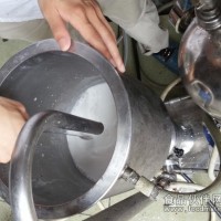 阿苯達(dá)唑混懸液膠體磨