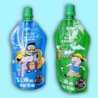 果泥自立袋