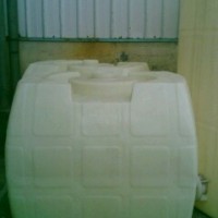 臥式塑料容器運(yùn)輸罐LT-1000L