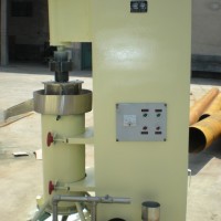 供應(yīng)SK立式砂磨機(jī) 砂磨機(jī)供應(yīng)商