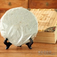 年份黑茶-90年代普洱生餅