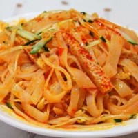 涼皮加盟中心—投資小、輕松當老板
