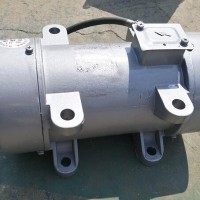 ZW-3.5附著式振動器 0.75KW混凝土平板振打器廠家